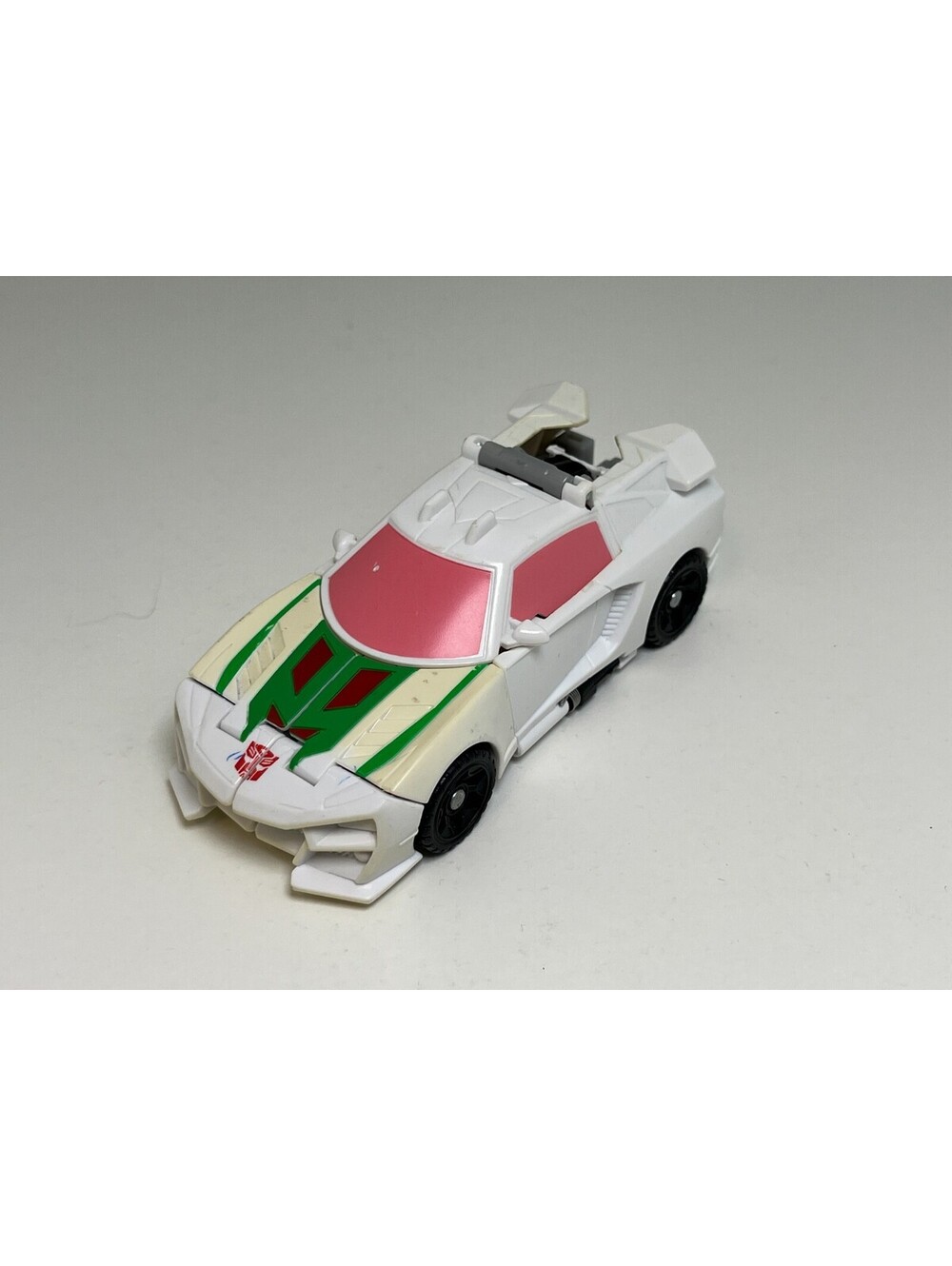 Transformers Cyberverse Wheeljack 1-Step Changer Action Figure E3646 Hasbro